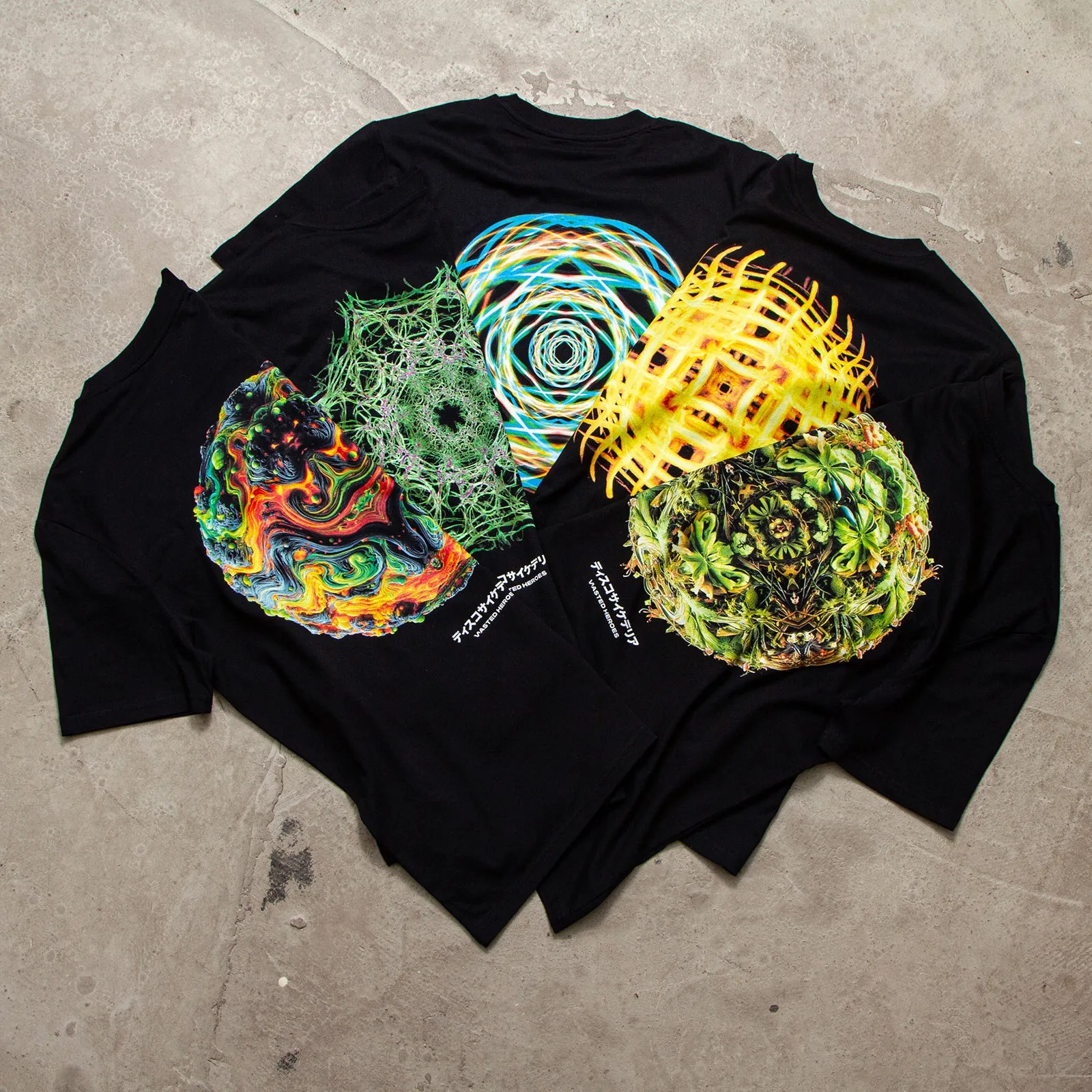 044 Disco Psychedelia Front Print - Tshirt - Black