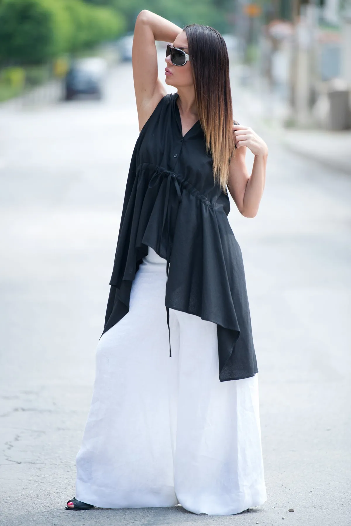 DANIELA Linen Asymmetric Top