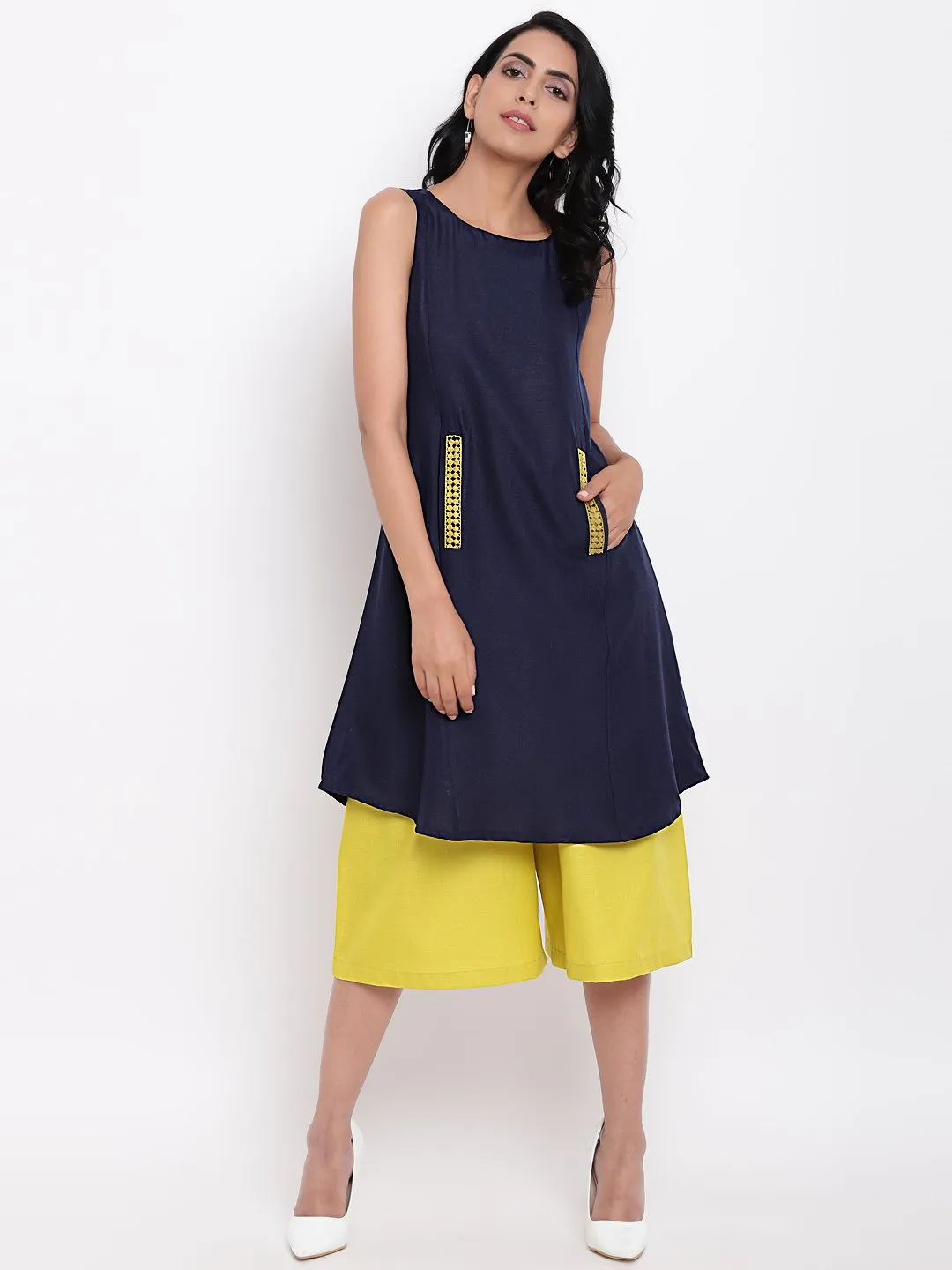 Linen Cotton Blue Lace Kurta Pant Set