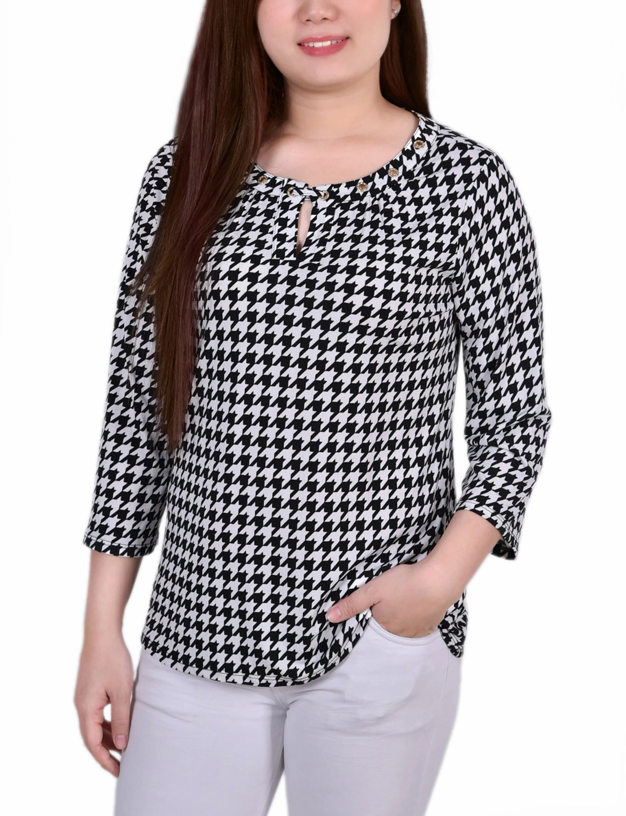 Petite 3/4 Sleeve Grommet Top