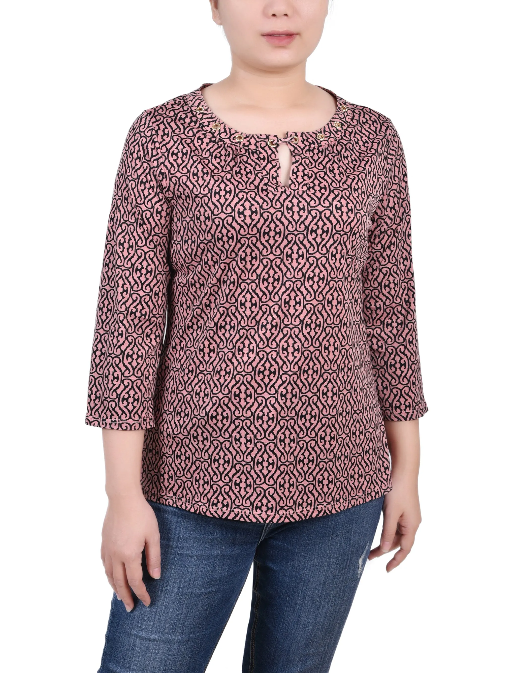 Petite 3/4 Sleeve Grommet Top