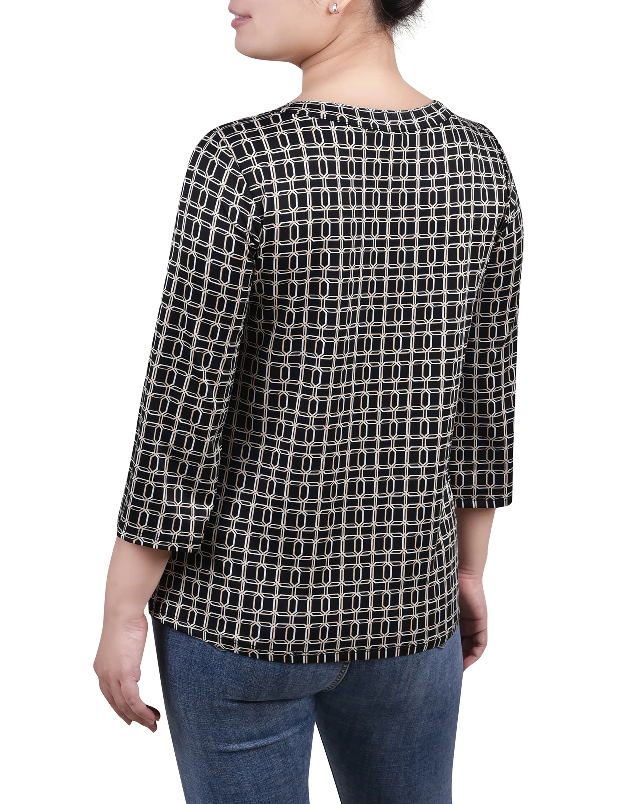 Petite 3/4 Sleeve Grommet Top
