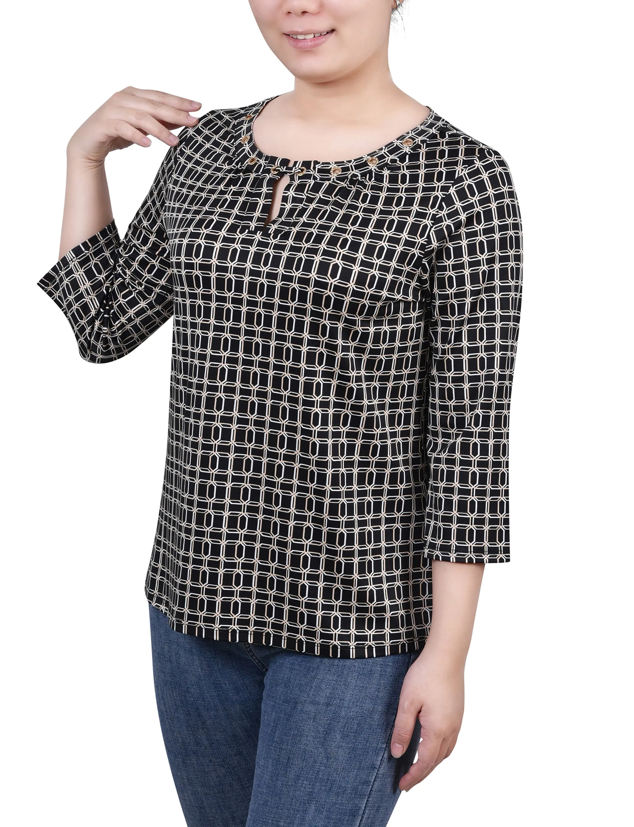 Petite 3/4 Sleeve Grommet Top