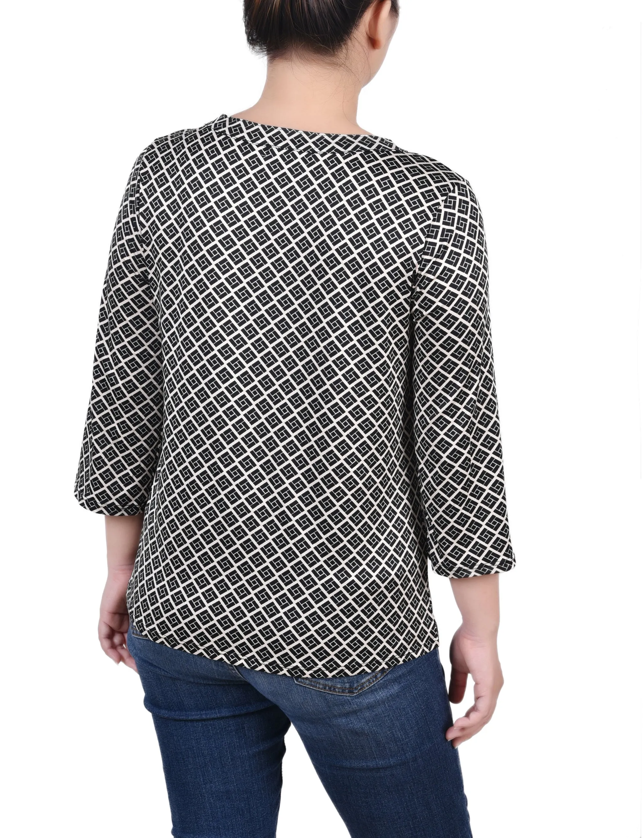 Petite 3/4 Sleeve Grommet Top