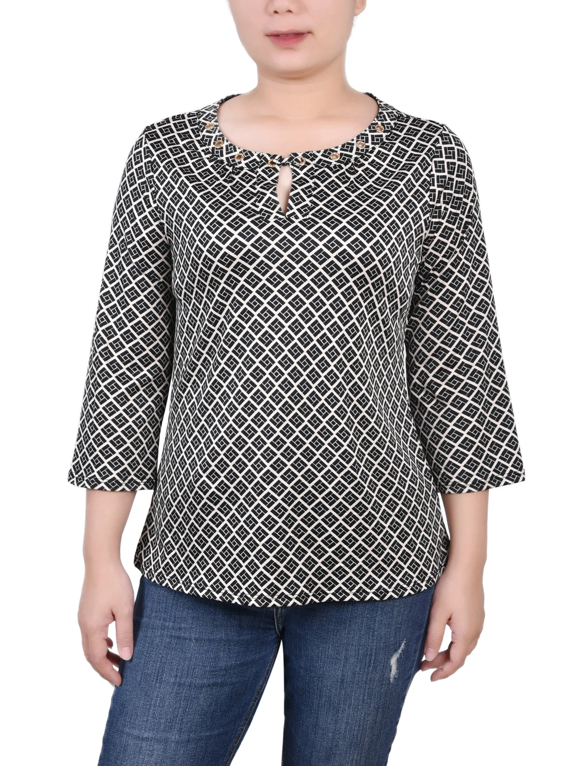 Petite 3/4 Sleeve Grommet Top