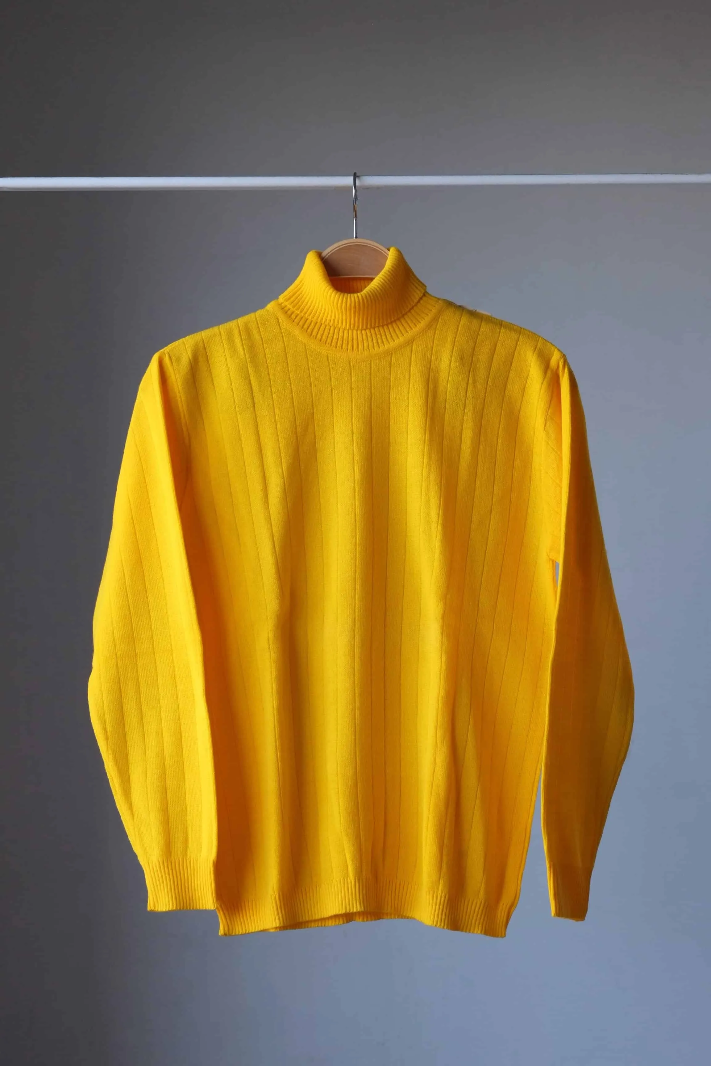 RIPIL 70's Tuetleneck Rollneck Sweater