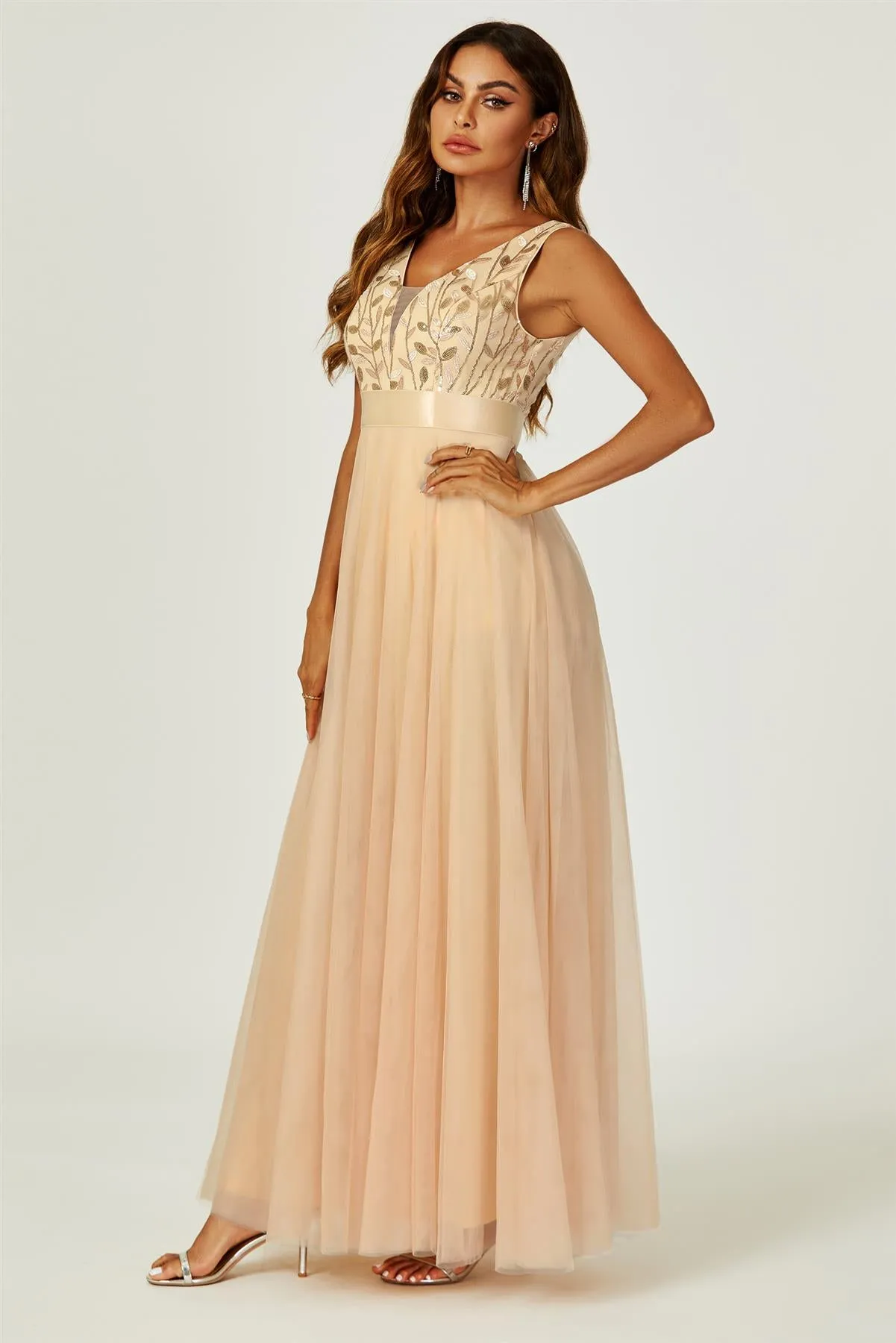 Sequin Top V Neck Bridesmaid Maxi Dress In Gold